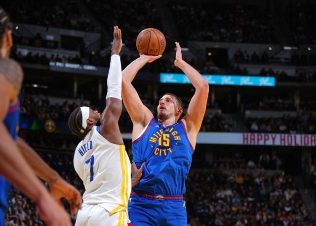 足球即时比分-完全体掘金秀肌肉扎心库里！冠军级防守回来了