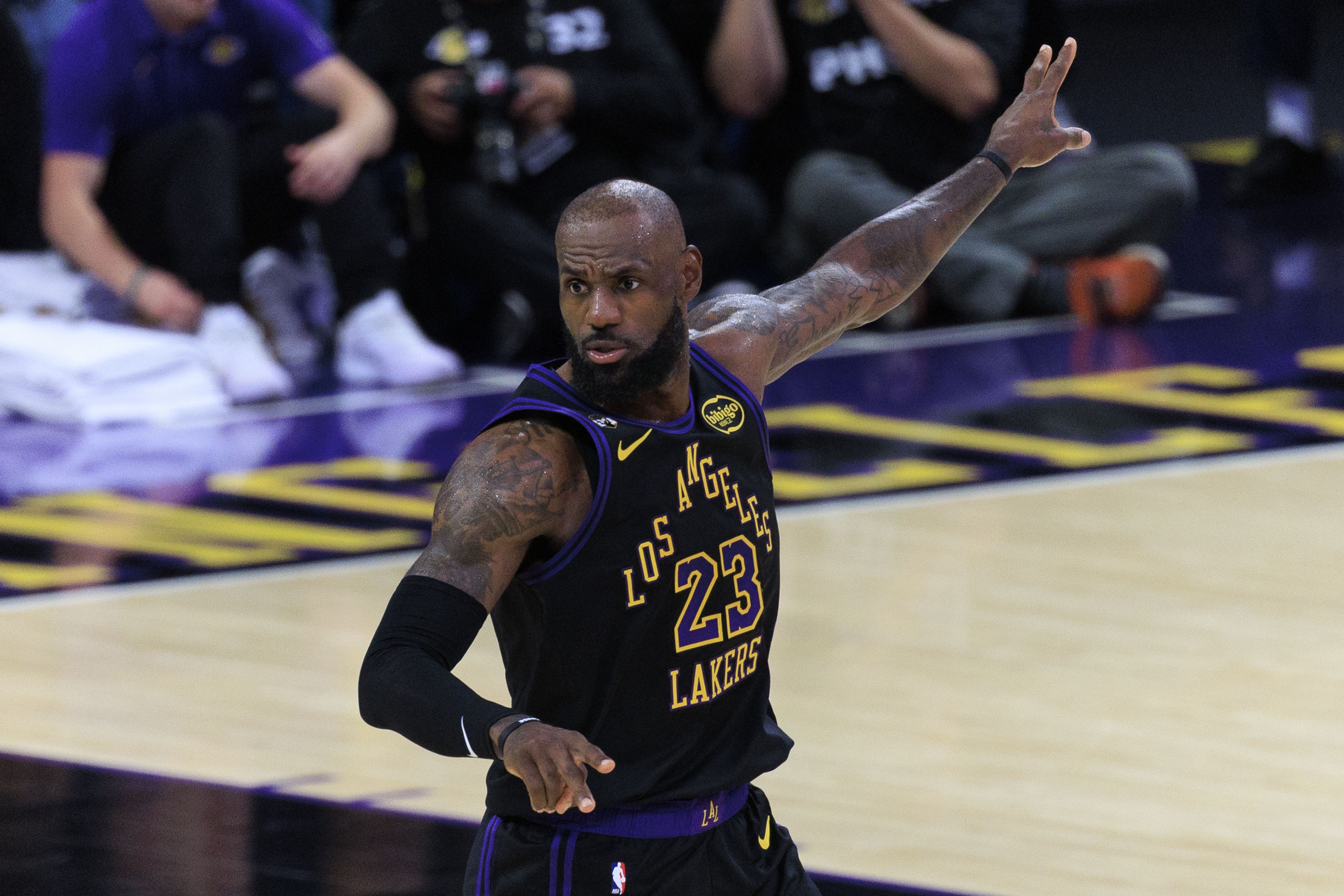 最快足球比分直播-巴克利：收官阶段老詹文班轮休还行 其他人也不打这是不尊重比赛